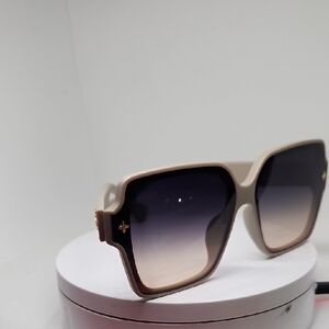 Stylish Beige Sunglasses